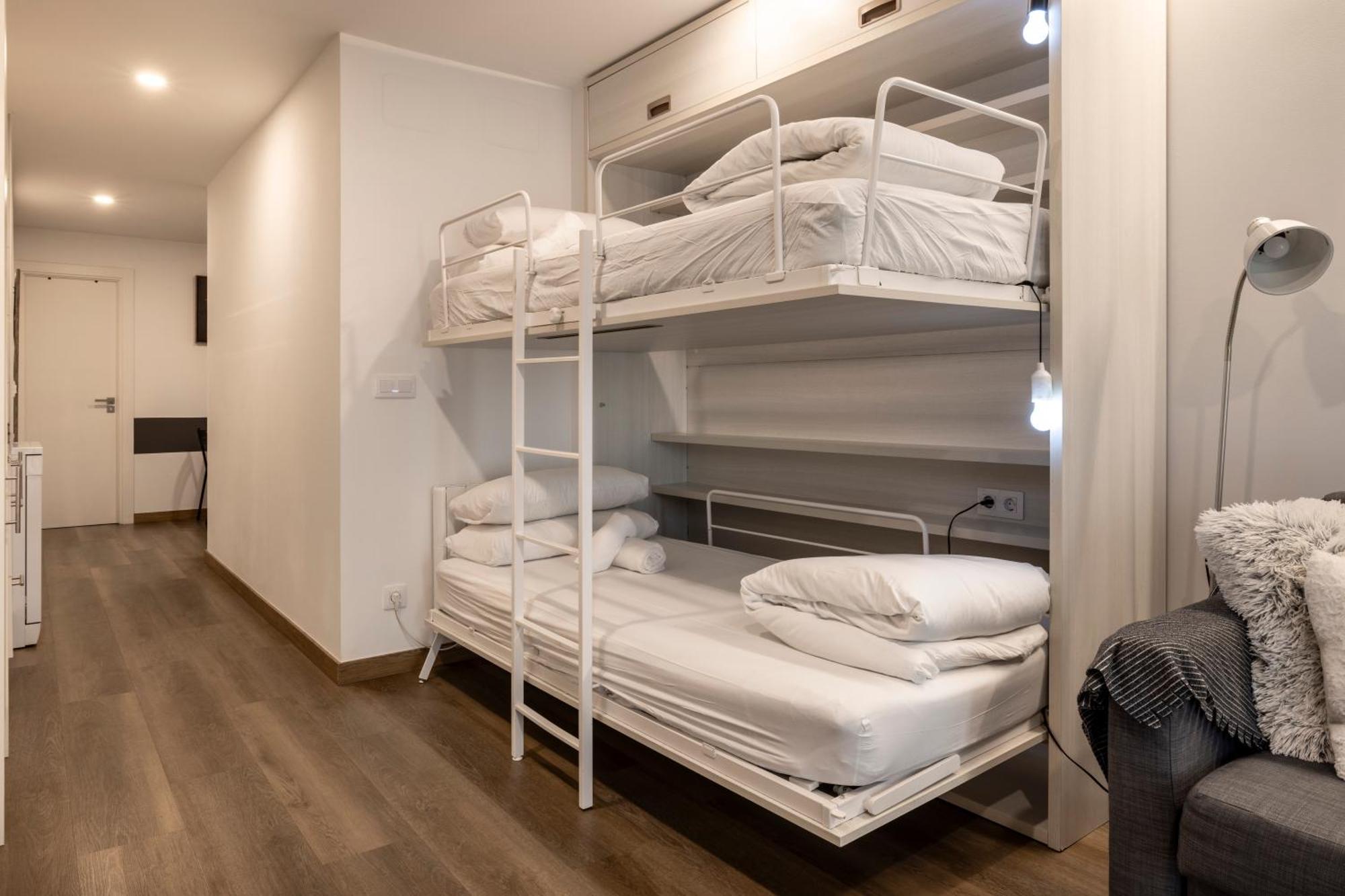 Estudio Para Grupos Pequenos En El Pas De La Casa - Centrico Extérieur photo