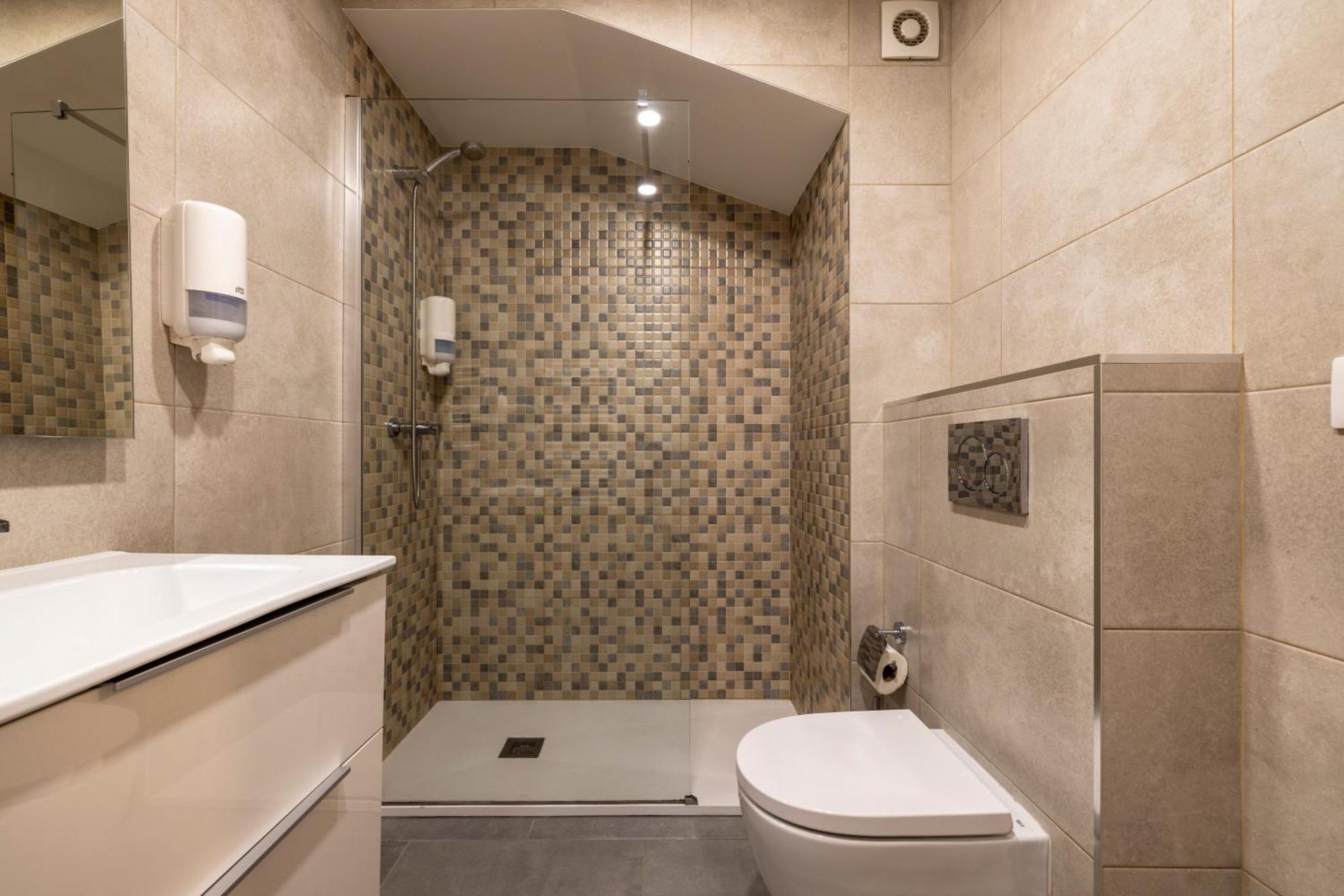 Estudio Para Grupos Pequenos En El Pas De La Casa - Centrico Extérieur photo